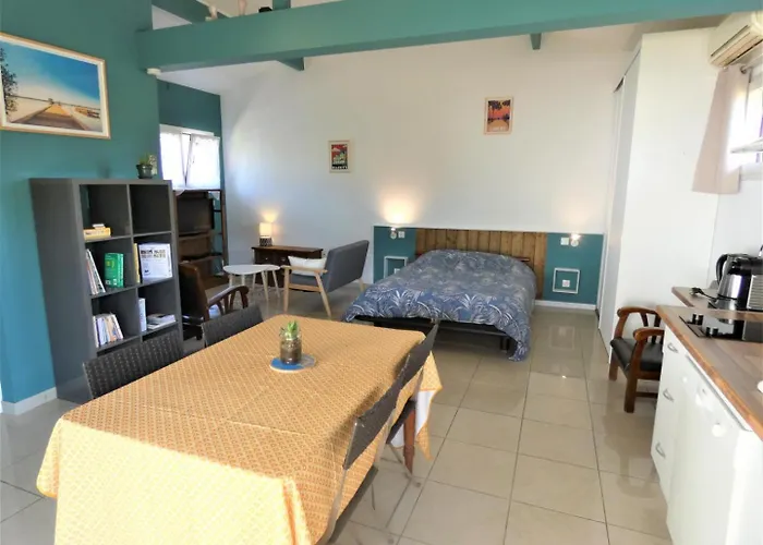 Les Palombieres 別荘 スーストン